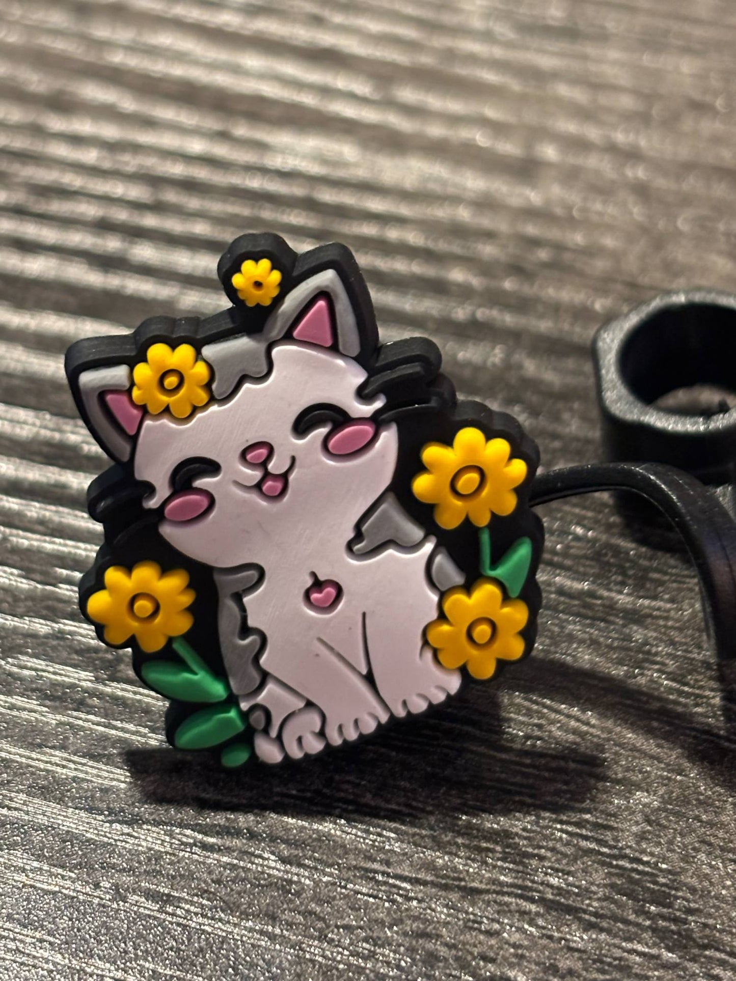 Cat with Flowers Straw Topper