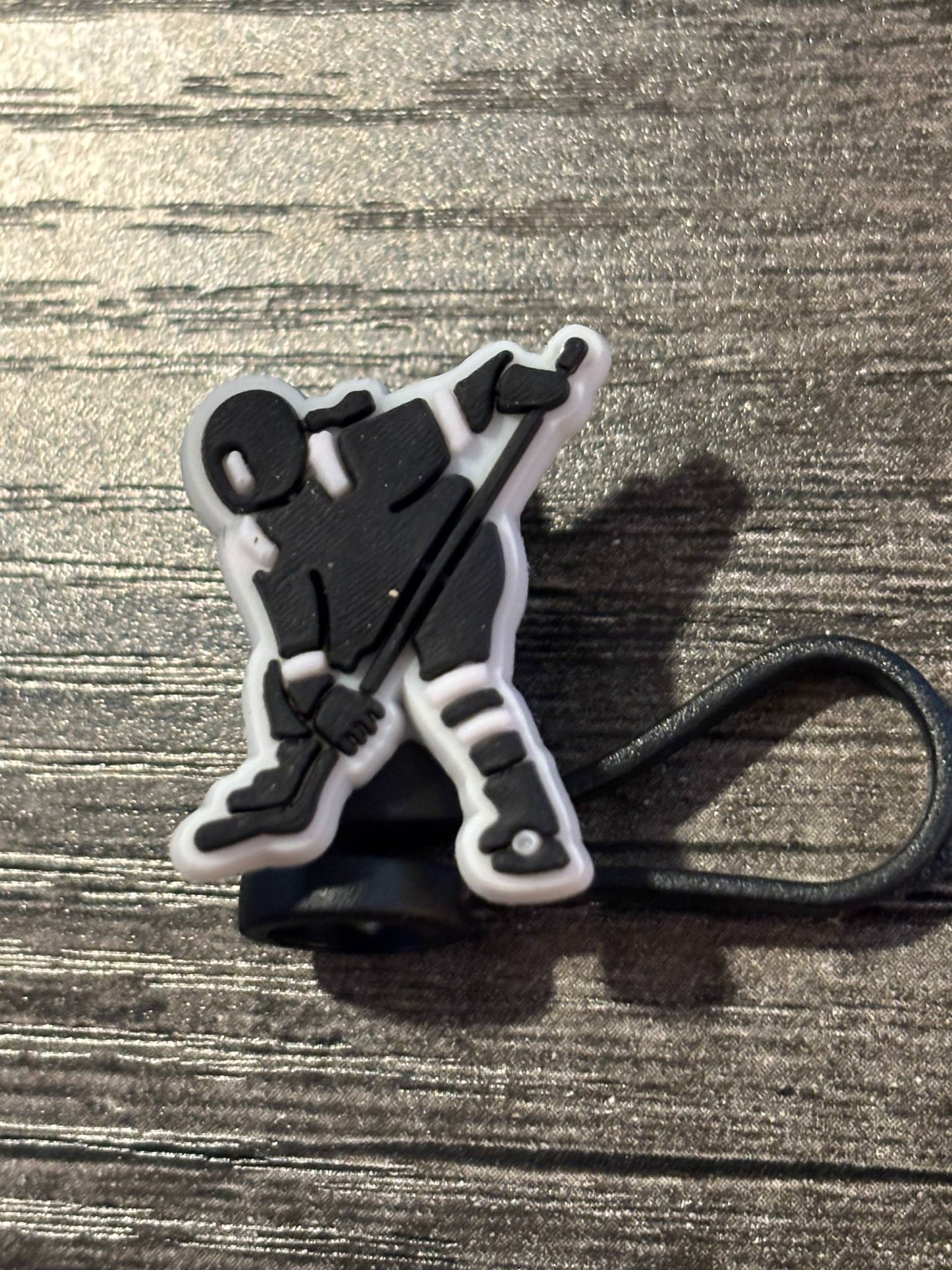 Hockey Player 2 Straw Topper